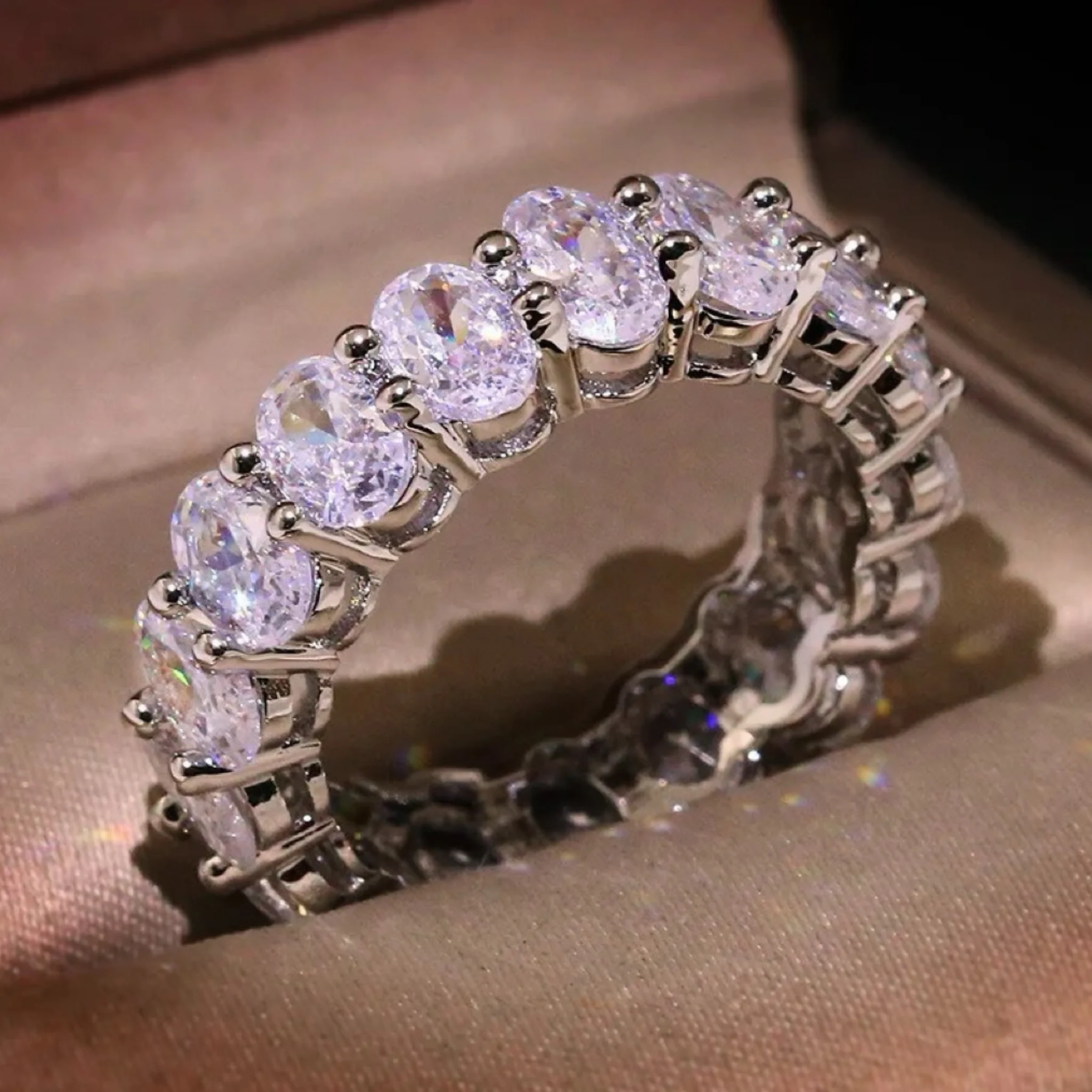 10k gold Moissanite diamond - SILVER - Image 3